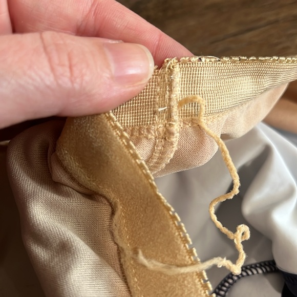 Kortni Jeane V-d Crop Top- Blue Stars - Picture 4 of 7